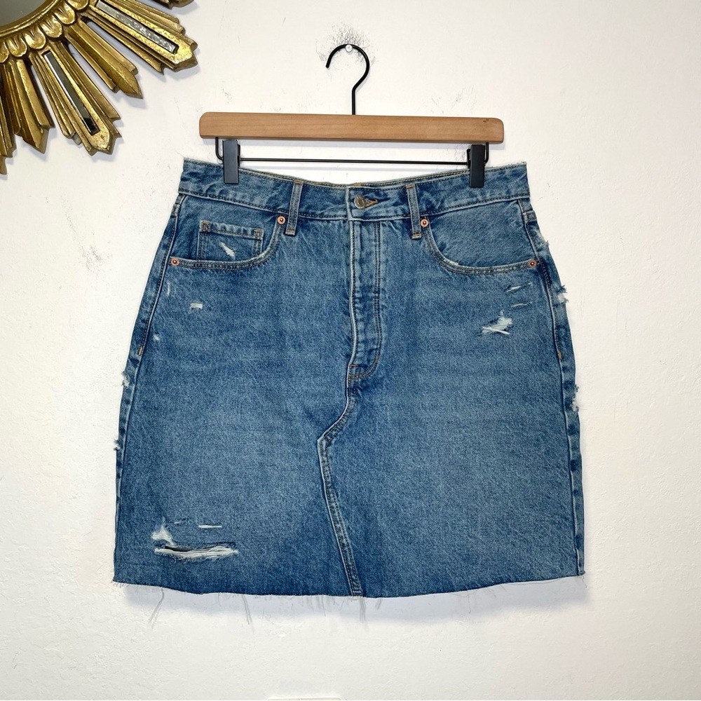 Old Navy High Rise Secret Slim Pockets Denim Skirt